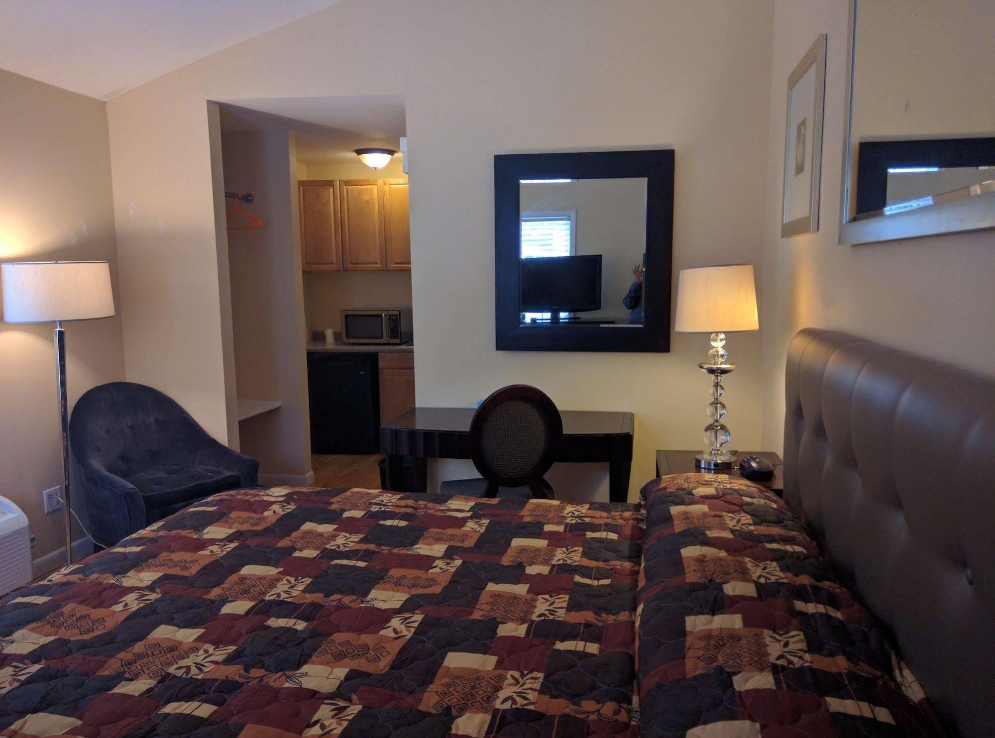 Sea Haven Resort Motel Southampton Exterior foto